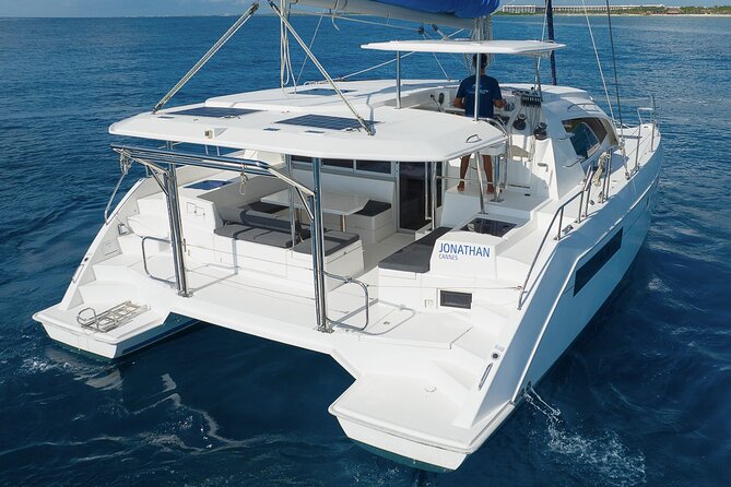All-Day Private Catamaran Charter to Playa Palancar  - Playa Del Carmen - Reviews and Ratings
