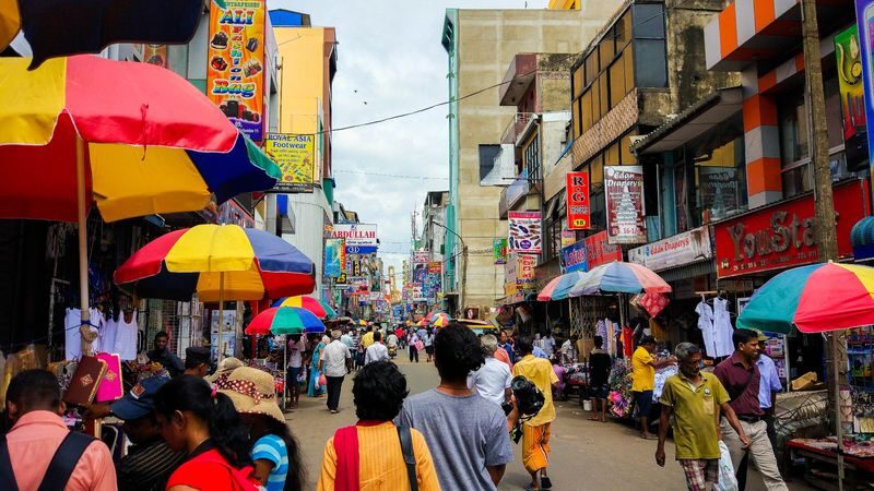 All-In Colombo City Half Day Tour (With Negombo city - Optional) - Pettah: market energy, with a caveat