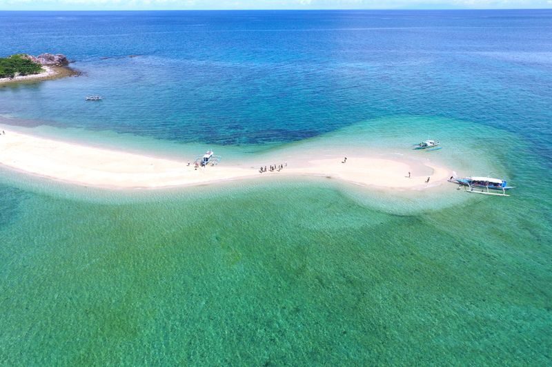 All-In Gigantes Islands Iloilo Private Guided Tour with Lunch - What the price buys, and where extras add up