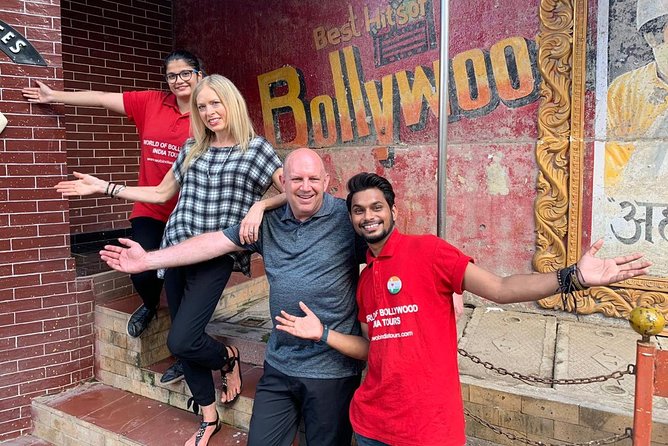 All In One Combo Tour of Mumbai City, Dabbawalas, Dhobhi Ghat, Slums & Bollywood - Tour Itinerary