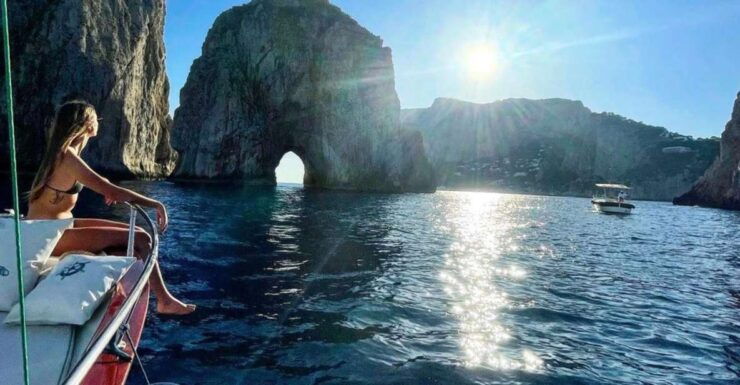 All Inclusive 3 Hours Capri Boat Tour With Local Skipper - Tour Experience