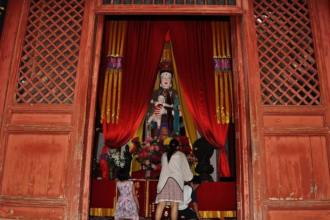 All Inclusive Beijing Mutianyu Great Wall and Hongluo Temple Private Day Trip - Booking Information