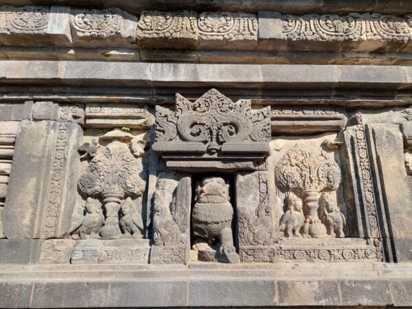 All-inclusive Borobudur Sunrise & Prambanan Temple Tour - Traveler Reviews and Feedback