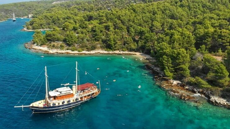 All Inclusive Brač & Šolta Island Swimming Cruise - Itinerary and Activities