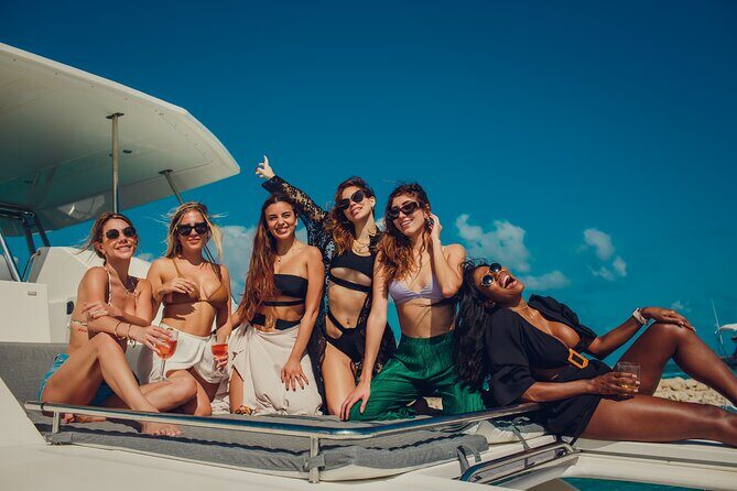 All Inclusive Cancun Party DJ Evening Beat in 51' Leopard - Final Words