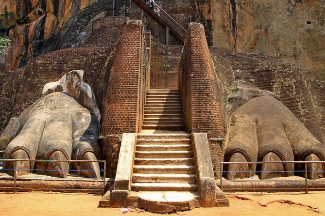 All-Inclusive Day Tour of Sigiriya & Dambulla From Colombo - Good To Know