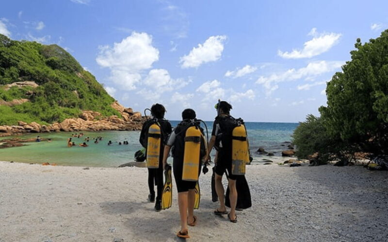 All inclusive Day Tour to Trincomalee from Sigiriya - An Honest Look at the All-Inclusive Day Tour to Trincomalee from Sigiriya