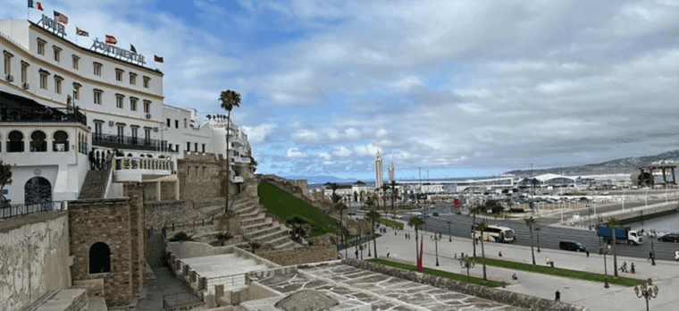 All-Inclusive Day Trip From Cádiz to Tangier, Morocco - Dining Experience