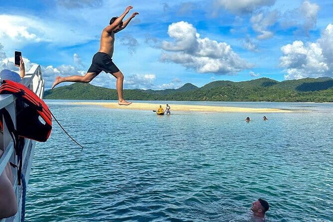 All-Inclusive El Nido Beach Hopping Private Tour - Logistics and Practicalities