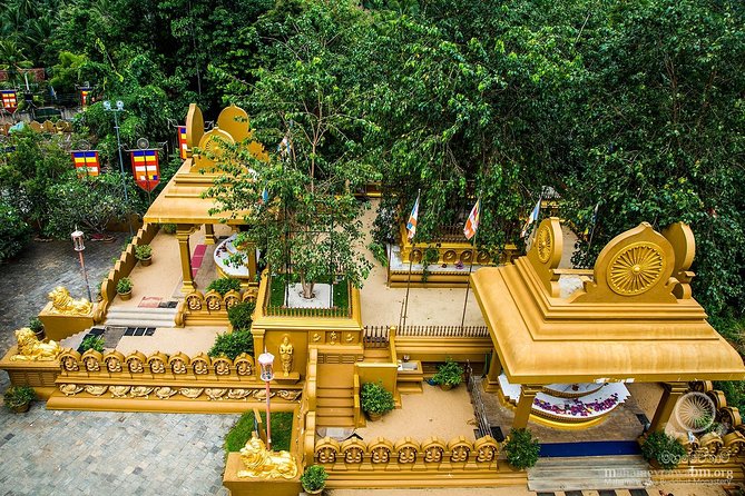 All Inclusive - Full Day Temple Tour in Colombo and Suburbs - The Sum Up