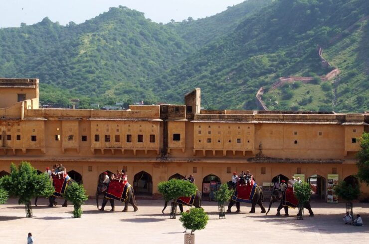 All Inclusive Jaipur Full Day Private City Tour - Activity Description