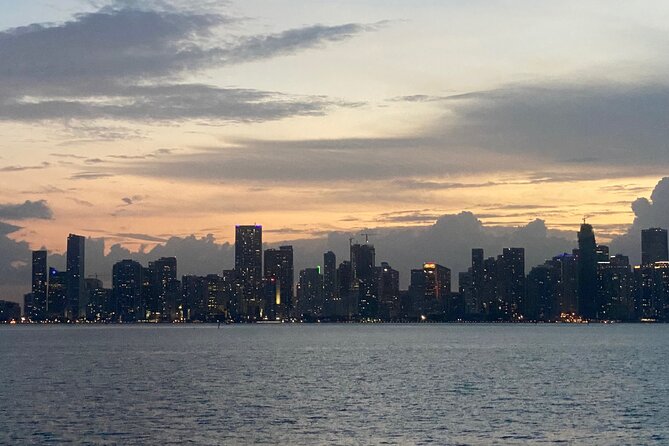 All-Inclusive Miami Boat Party With Dinner at Hardrock, Open Bar, and DJ - Event Overview