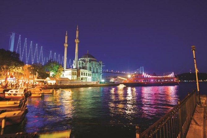 All Inclusive Moonlight Dinner Cruise on The Bosphorus - The Sum Up