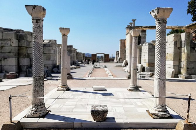ALL INCLUSIVE Private Guided Tour for Your Family Lunch & Entrances Are INCLUDED - Special Offer Details