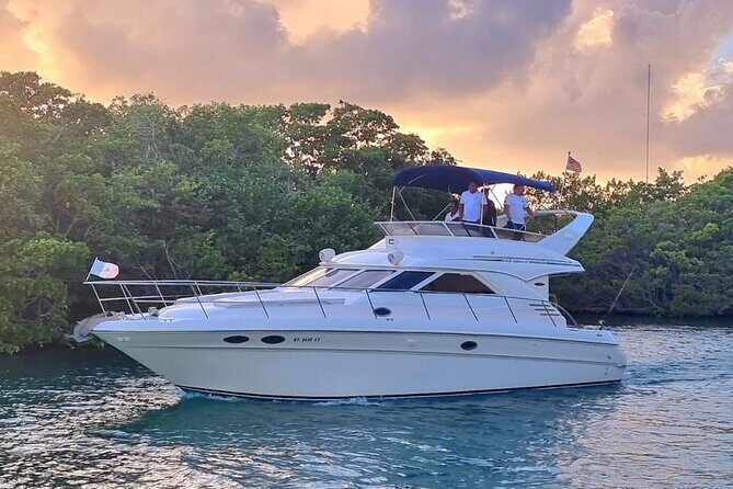 All-Inclusive Private Luxury Yacht Charter in Riviera Maya - The Luxury Yacht Experience in Riviera Maya: What to Expect