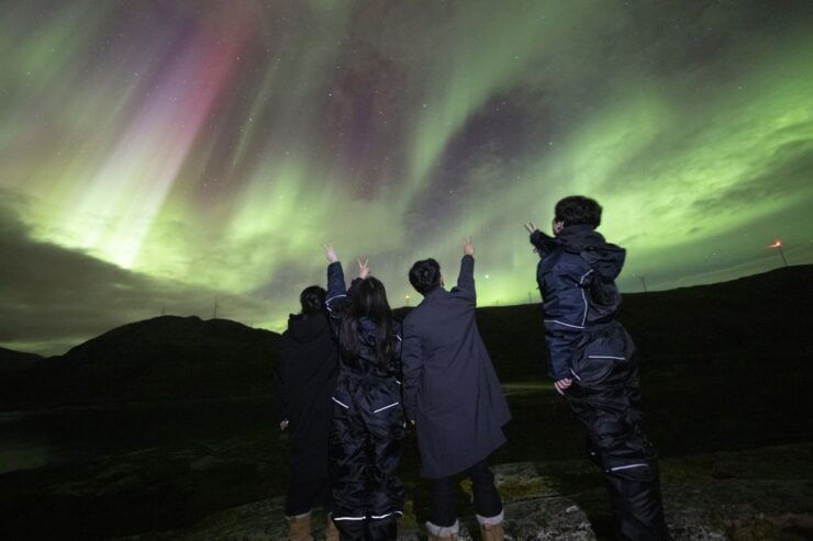 All Inclusive Private Northern Lights Tour: Max 8 Passengers - Tour Experience