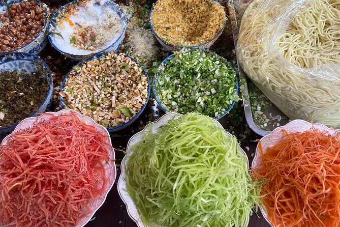 All-Inclusive Private Panda & Hidden Ancient Town Tour - Tips for Making the Most of This Tour