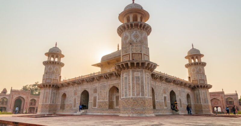 All Inclusive Private Taj Mahal Luxury Tour from Delhi - The Itinerary: What You Can Expect