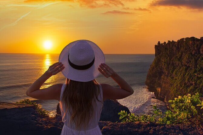 All Inclusive Private Uluwatu Sunset Tour with Kecak Dance Show - Analyzing the Value and Experience