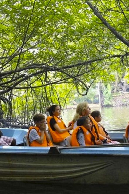 All Inclusive Romantic Beach Tour From Colombo - Romantic Experience