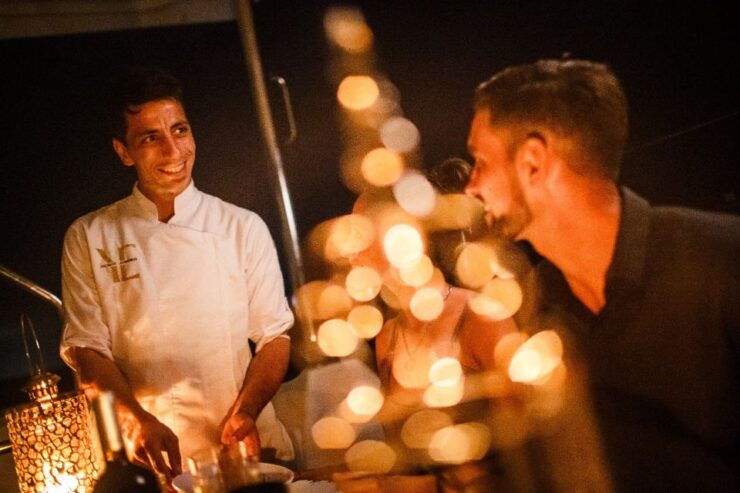 All-Inclusive Romantic Dinner Aboard a Luxurious Yacht - Setting the Scene: Aboard the Yacht