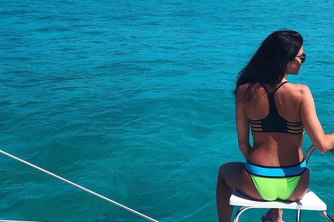 All Inclusive Sailing Tour to Isla Mujeres With Snorkeling From Riviera Maya - Beach Club and Lunch