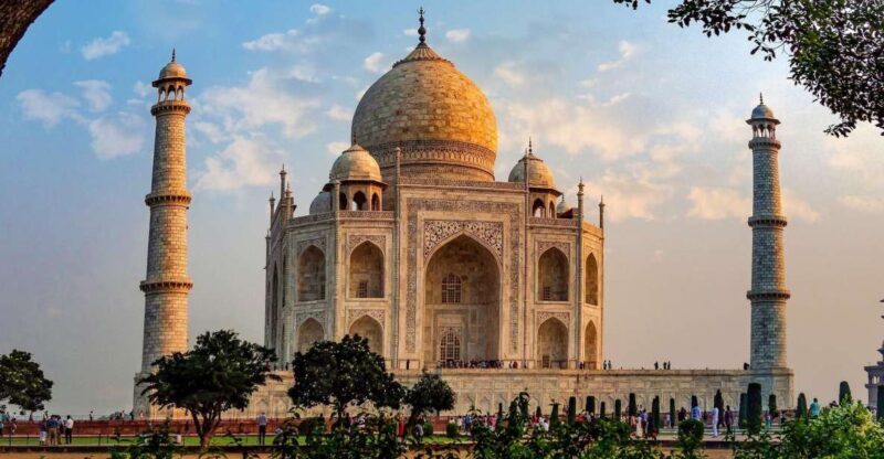 All Inclusive Taj Mahal Day Tour by Fastest Train From Delhi - How the Tour Works: A Step-by-Step Breakdown