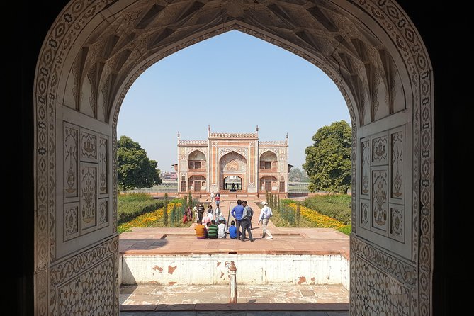 All Inclusive Taj Mahal Tour by Gatiman Train From Delhi - Expectations