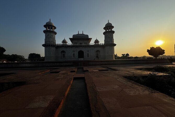 All Inclusive Taj Mahal Tour From Mumbai - Who Is This Tour Best For?