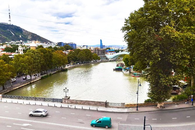 All-Inclusive.Tour to Georgia for 5 Days:Tbilisi, Kazbegi, Culinary Master-Klass - Accommodation and Dining Details