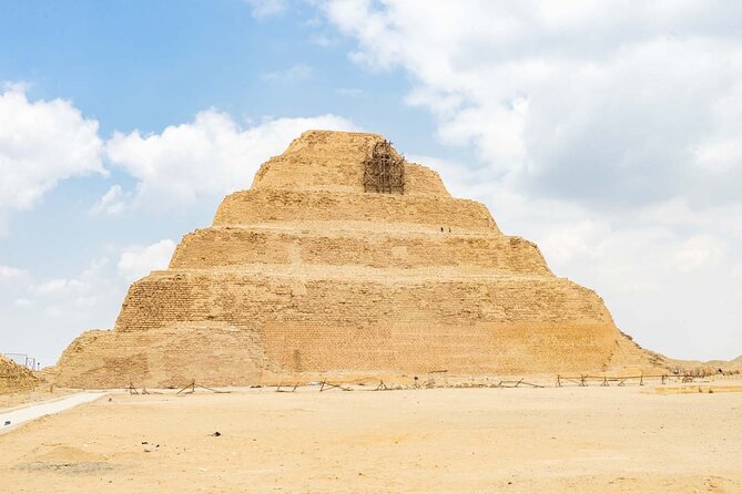 All-Inclusive Tour to Giza Pyramids, Sphinx, Memphis, Saqqara - Cairo - Reviews and Photos