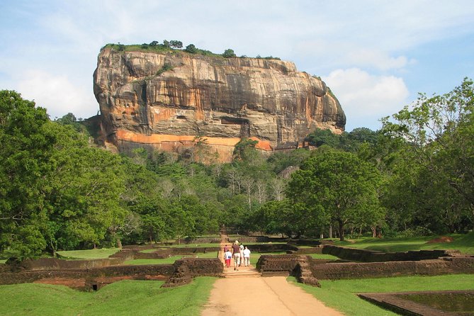 All Inclusive Tour to Sigiriya And Dambulla From Anuradhapura - Cancellation Policy