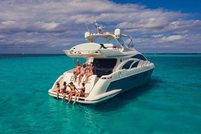All inclusive Tulum: 4 hours Luxury Yacht 58' Azimut - The Experience’s Best Features: What We Love