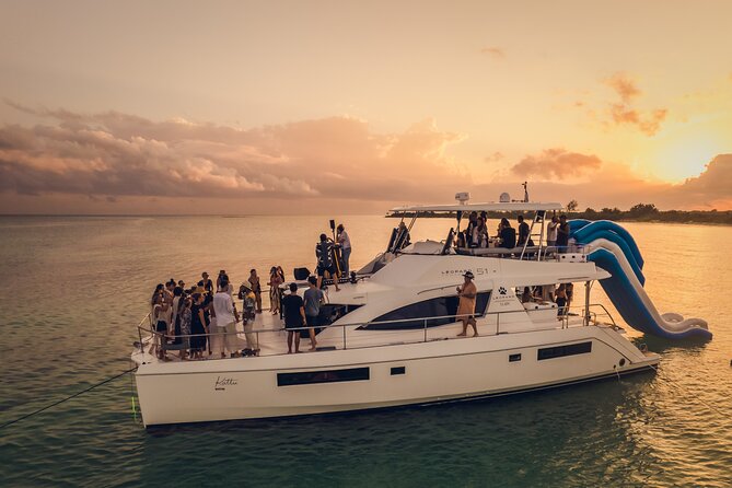 All Inclusive Tulum Party DJ Evening Beat in 51 Leopard PowerCat - Meeting and Pickup