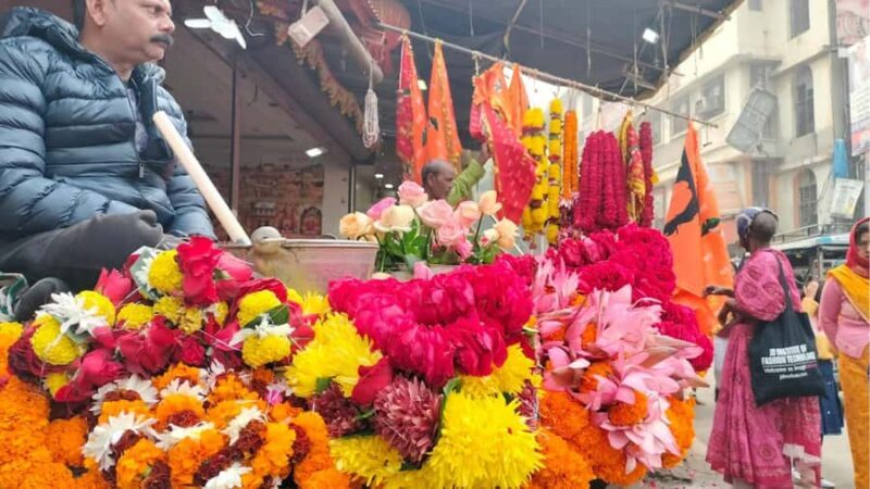 All Inclusive Varanasi Full Day Tour with Ganga River View - Good To Know