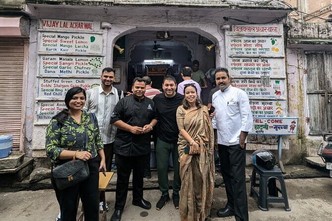 All inclusive Vegetarian Jaipur Food and Heritage Tour - Who Should Book This Tour?