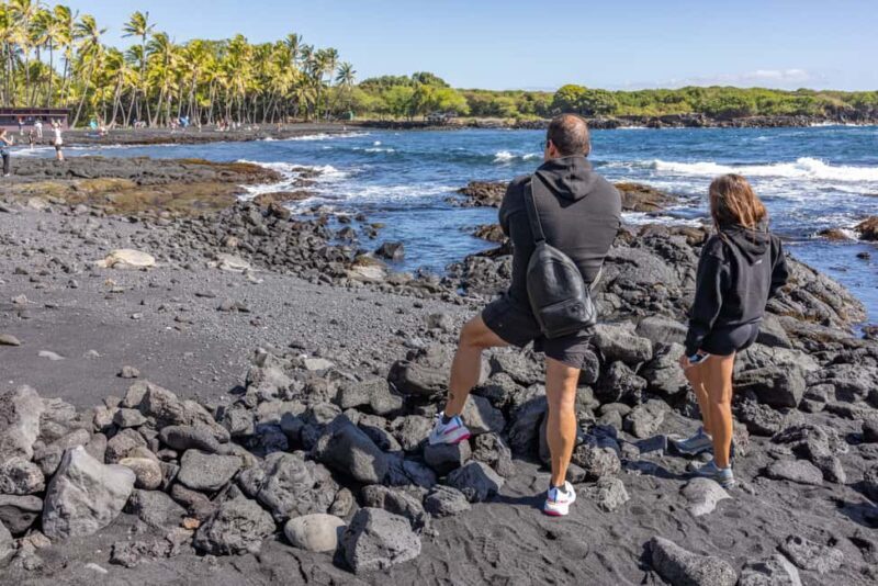 All-Inclusive: Volcanoes, Lava Tube & Black Sand Beach Tour - Exploring the Tour Itinerary in Detail