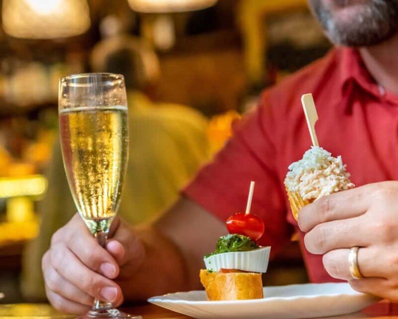 All of Alicante with the Castle, Market, and Tapas. Small group, max 6 people - Why This Tour Works for Travelers