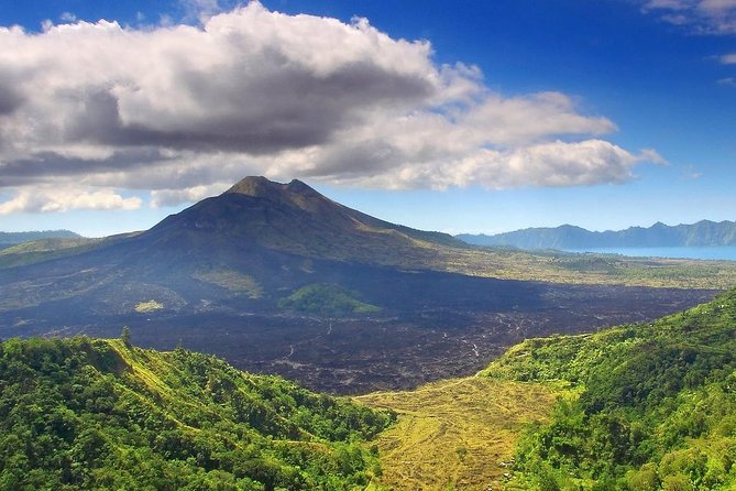 All of Ubud: Monkey Forest, Volcano, Temples and Rice Terrace - Volcano Exploration: Breathtaking Views