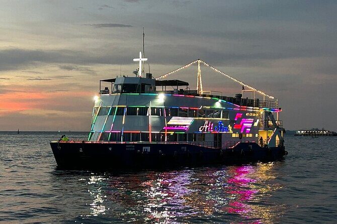 All Star Dinner Cruise with Cabaret Show in Pattaya - What to Expect from the Experience