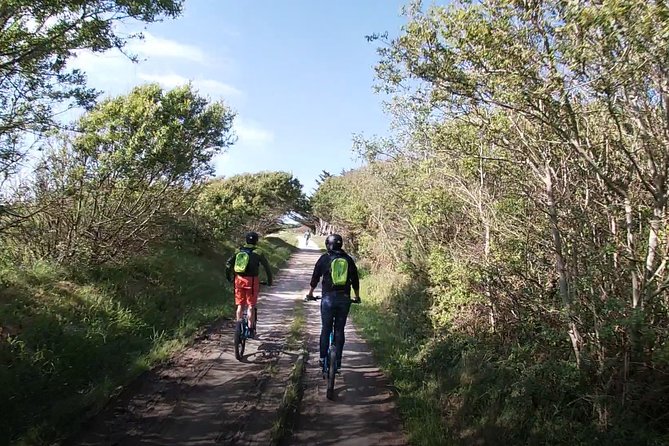 All-Terrain Electric Scooter - 1h30 Guided by GPS - "Carnac Beaches" - What to Bring and Wear