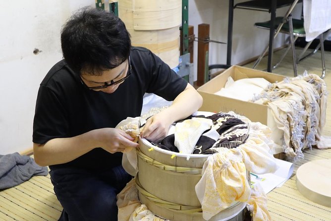 [All Tour Course] Aoyagi Kimono Factory Workshop Tour-Until One Kimono Is Made- - Meeting Point Details and Directions