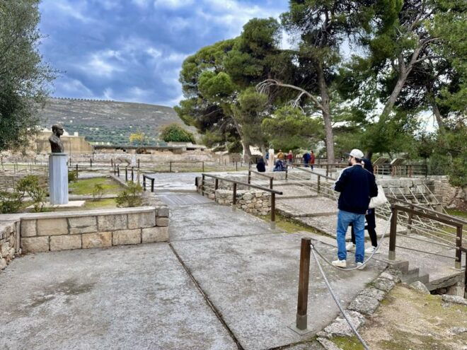 All Year Tour to Ancient Aptera Knossos And Heraklion - Pickup and Drop-off