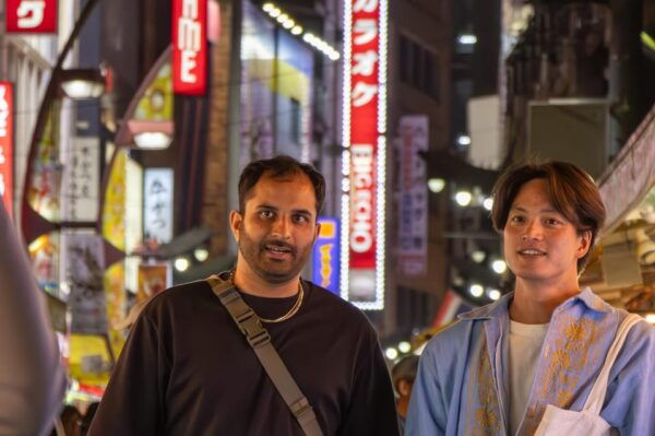 All-You-Can-Drink Bar Hopping Tour in Ueno - Group Size and Availability