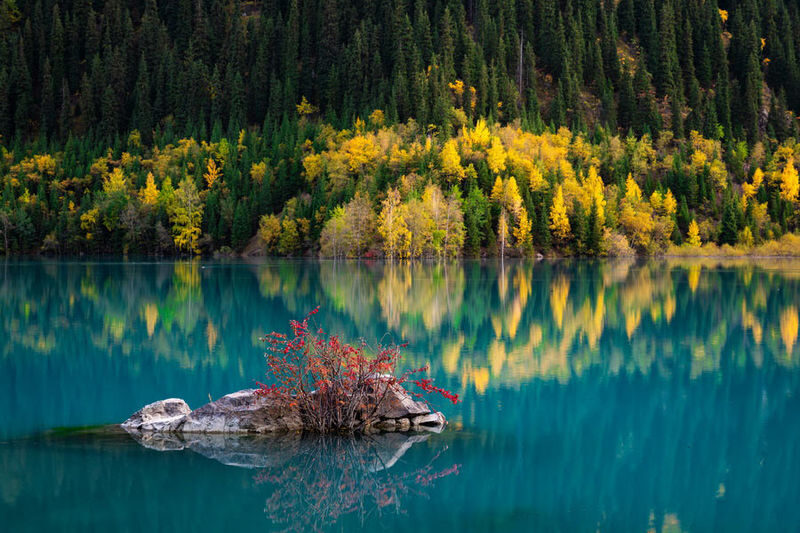 Almaty Huns Ethno Village and Lake Issyk Private Tour - Lake Issyk: the quieter stop