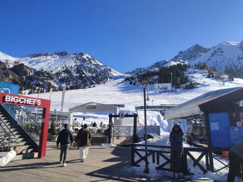 Almaty's Mountain Wonders: Medeu & Shymbulak - What Could Be Better?