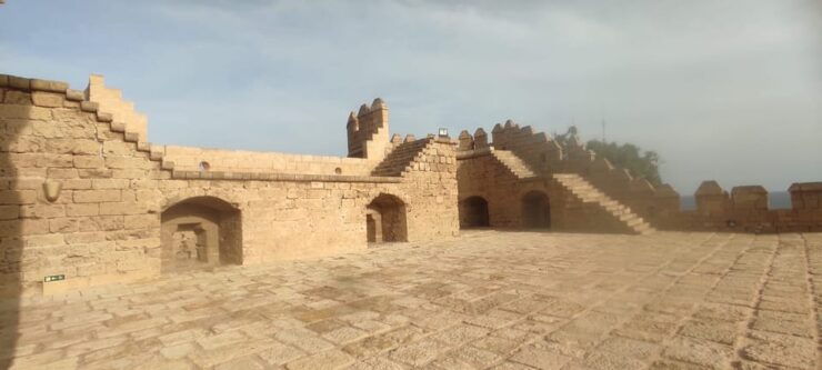 Almeria: Alcazaba and Spanish Civil War Shelters Guided Tour - Highlights and Experience