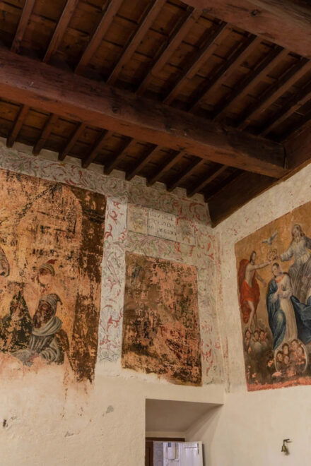 Almería: Cathedral and Monastery of Las Puras Guided Tour - Exploring the Cathedral