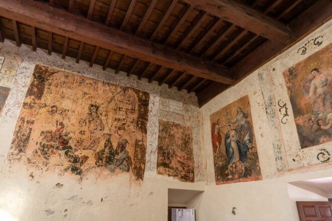 Almería: Cathedral and Monastery of Las Puras Guided Tour - Experiencing the Monastery