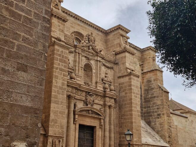 Almeria: Guided Walk Through the Old and New Town - Unique Aspects of Almeria